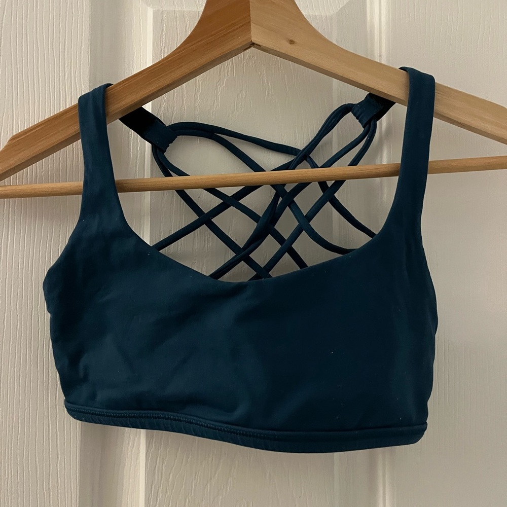 Lululemon “free to be” sports bra bundle